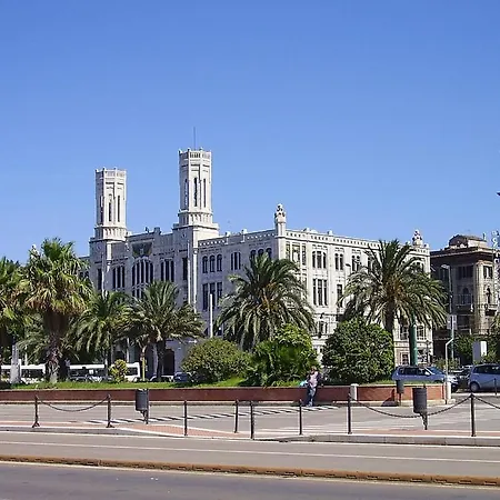 With Port View קליארי